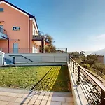 Rivierarent Charming With Pool And Garden Apartament