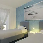 شقة Rivierarent Charming With Pool And Garden *