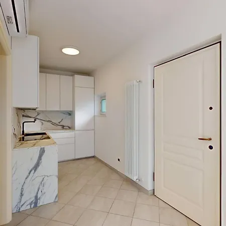 Apartman Rivierarent Charming With Pool And Garden *