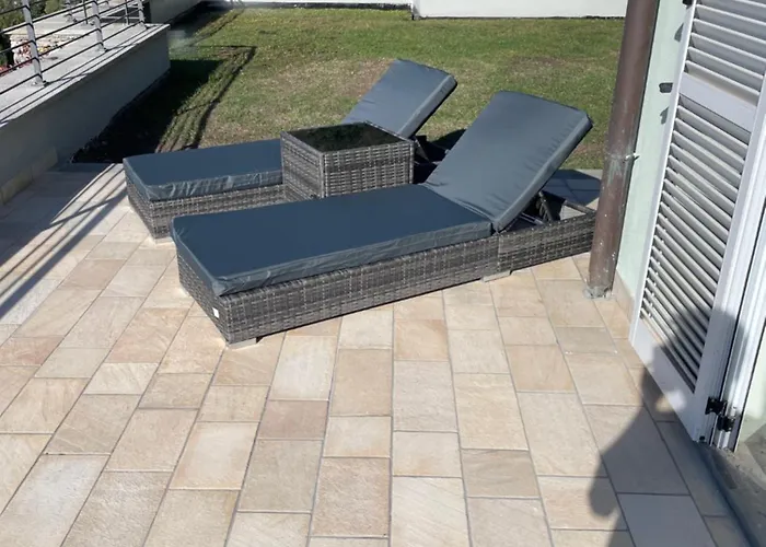 Rivierarent Charming With Pool And Garden Lejlighed *