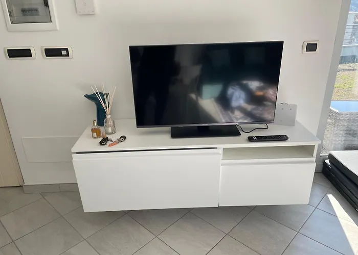 Lejlighed Rivierarent Charming With Pool And Garden Alassio