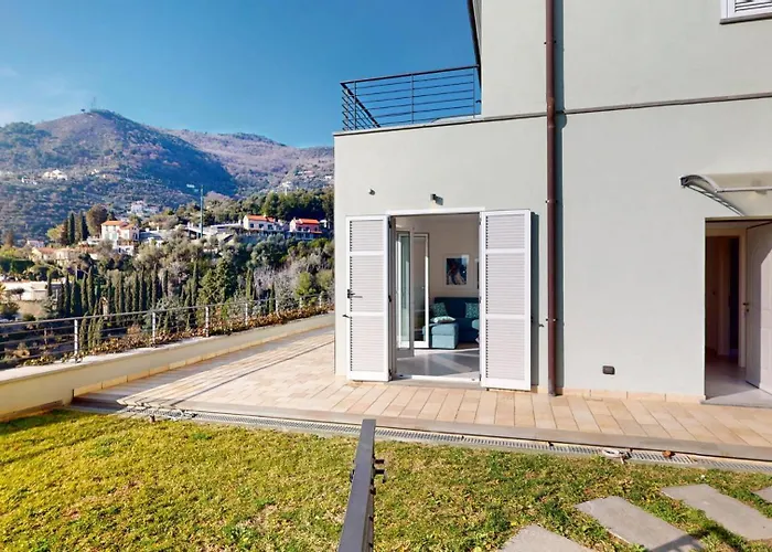 Lejlighed Rivierarent Charming With Pool And Garden *