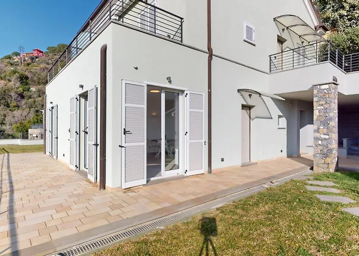 Lejlighed Rivierarent Charming With Pool And Garden