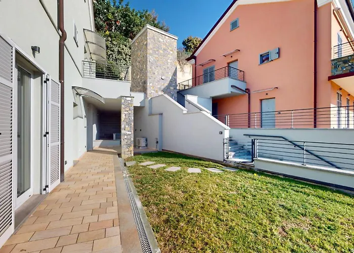 Rivierarent Charming With Pool And Garden Appartement *