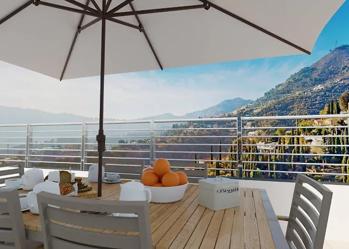 Rivierarent Charming With Pool And Garden Alassio